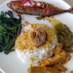 Nasi Ikan Kembung Bakar