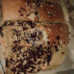 Martabak Coklat Wijen