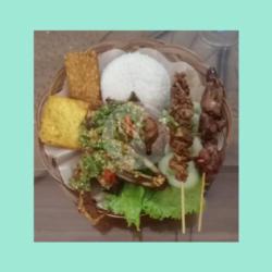 Paket Komplit Bebek Penyet Dada Cabe Iji