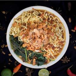 Mie Kangkung