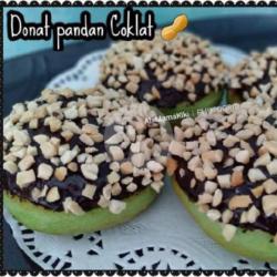 Donat Ring Pandan Full Coklat Kacang