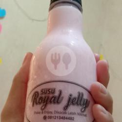 Es Susu Jelly Strawberry