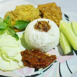 Nasi Telur Tempe Sambel Korek/hijau/bawang