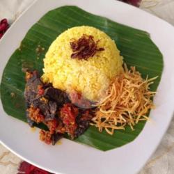 Nasi Kuning Paru Rica