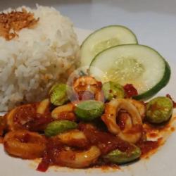 Nasi Sambal Cumi Petai