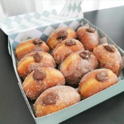 Donat Bomboloni Nutella