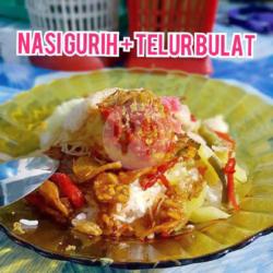 Nasi Gurih   Telur Bulat