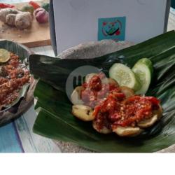 Jengkol Goreng Sambel Geprek