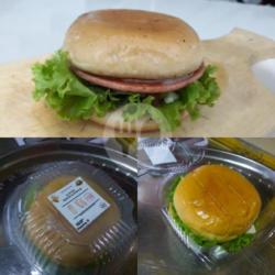 Beef Burger   Keju