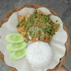 Ayam Batokok Lado Hijau  Nasi