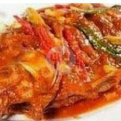 Nasi Ikan  Nila Sambal Pedas Manis Air Mineral Cup