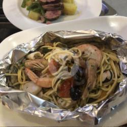 Seafood Spaghetti Aglio Olio