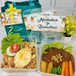 Hampers Bestik Sapi Dan Nasi Goreng Ayam