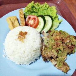 Nasi Ayam Panggang Penyet Sambel Ijo .