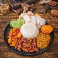 Nasi Uduk Telor Balado