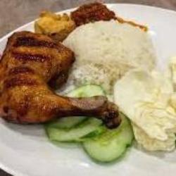 Ayam Goreng Paha Nasi Sambel Lalap