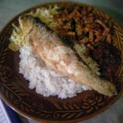 Nasi Bandeng Presto