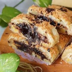 Strudel Pisang Coklat