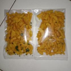 Makaroni Gurih Daun Jeruk