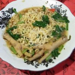 Mie Kuah Sayur Ceker