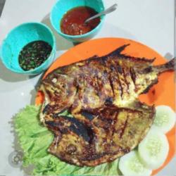 Ikan Kuwe Bakar