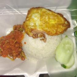 Nasi Ikan Teri Kacang Sambel Telor Ceplok
