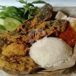 Nasi Lele Geprek