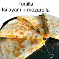 Tortilla Ayam Mozarella