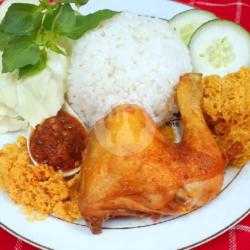 Paket Kenyang  Ayam Penyet   Es Teh