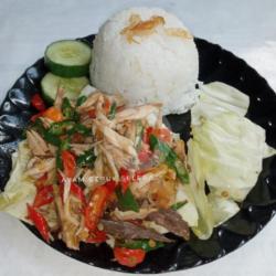 Swir Tongkol Pedas   Nasi   Telor  Ceplok   Lalapan