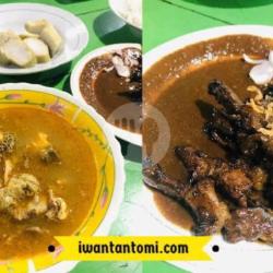 Sate Kambing   Gule   Lontong