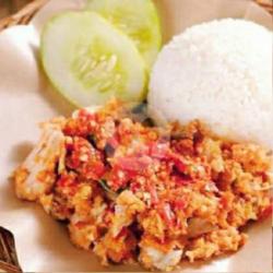 Nasi Ayam Crispy Geprek