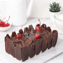 Black Forest Cake 20x10