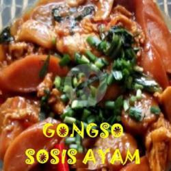 Gongso Sosi   Ayam Suwir   Nasi