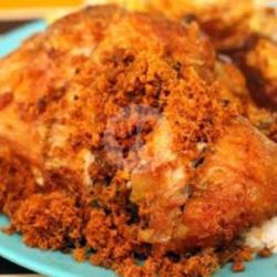 Lauk : Ayam Goreng