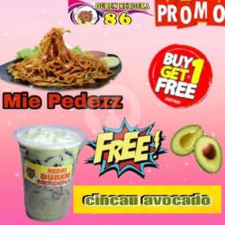 Promo Mie Pedez Free Cincau Avocado