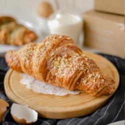 Salted Egg Croissant