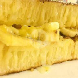 Martabak Manis Bangka Keju Pisang