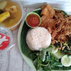 Paket Wareg Ayam Kremes Medium