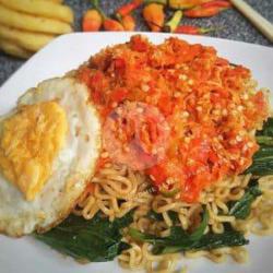 Mie Goreng Telur Sambal Geprek