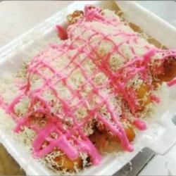 Pisang Crispy Strawberry Keju