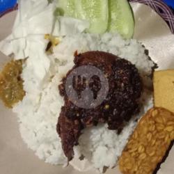 Nasi Bebek Bumbu Hitam Komplit