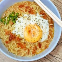 Indomie Soto   Telur Mata Sapi Super Pedes