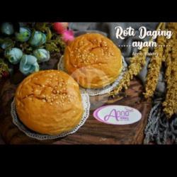 Roti Daging Ayam