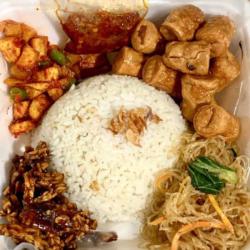 Nasi Uduk Sosis