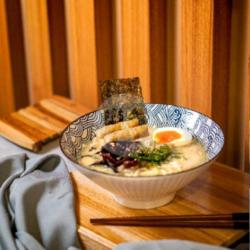 Ramen Miso Dimsum Gohyong