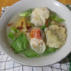 Soto Kikil Kuah Bening