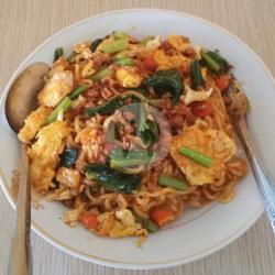 Mie Duo Goreng Telur