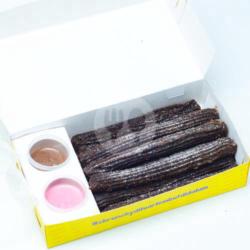 Churros Coklat Taburan Kayumanis