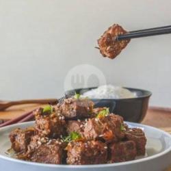 Saikoro Beef Wagyu Sambal Matah